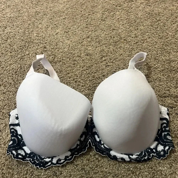 Wacoal 853322 Underwire Lined Embrace Lace T-Shirt Bra size 36DD Light Navy Blue - Picture 1 of 11